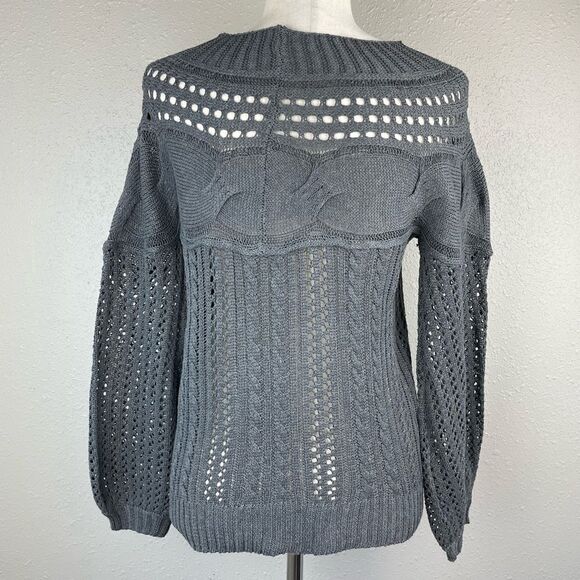 Gray loose Knit Crew Neck Sweater Size XS EUC - Picture 4 of 4